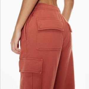 Tna cozy fleece mega cargo sweat pants size xs